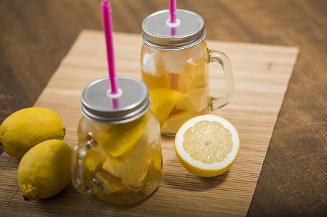 درمان خانگی برای تیرگی زیر چشم - اسکین مال